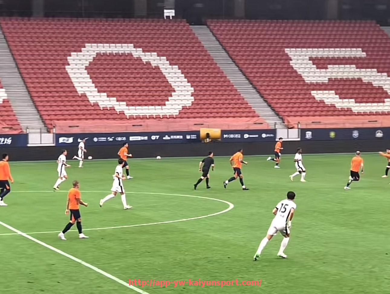 开云体育官网app下载-法甲最具代表性的快速反击战术实例解析